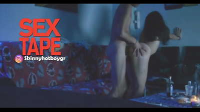 Intombazane yesikole enhle nesoka layo